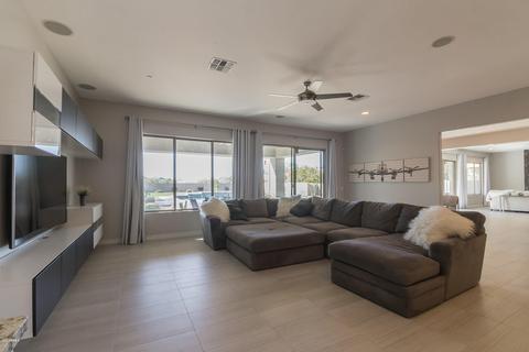 3737 E Adobe Dr, Phoenix, AZ 85050 photo 3