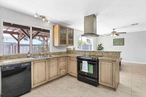 3421 E Dahlia Dr, Phoenix, AZ 85032 photo 10