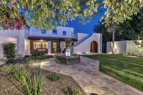 5955 E Orange Blossom Ln, Phoenix, AZ 85018 photo 1