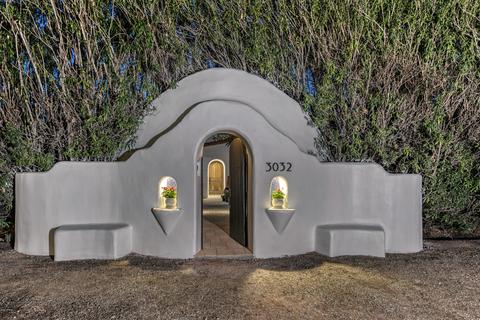 5955 E Orange Blossom Ln, Phoenix, AZ 85018 photo 5