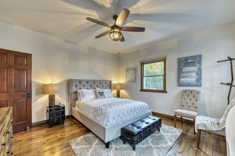 5955 E Orange Blossom Ln, Phoenix, AZ 85018 photo 32