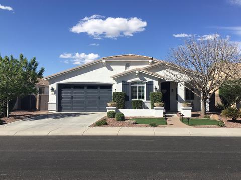 2652 E Blue Spruce Ln, Gilbert, AZ 85298 photo 1