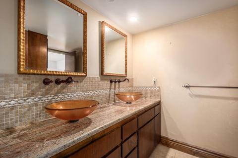 2540 E Turquoise Dr, Phoenix, AZ 85028 photo 5