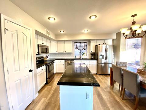 6909 E Lobo Ave, Mesa, AZ 85209 photo 2