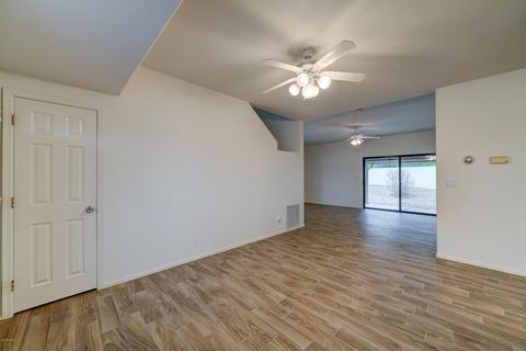 8620 S Springfield Rd, Globe, AZ 85501 photo 2