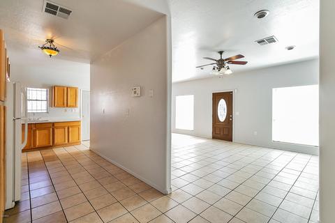 1802 N 37th Dr, Phoenix, AZ 85009 photo 7