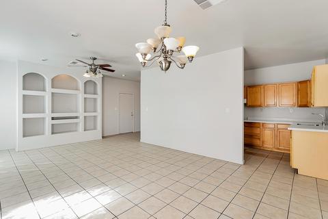 1802 N 37th Dr, Phoenix, AZ 85009 photo 4