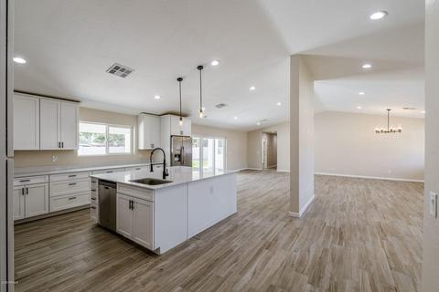 1527 N 26th St, Mesa, AZ 85213 photo 8