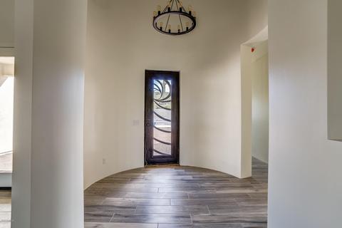 33903 N 2nd Ave, Phoenix, AZ 85085 photo 2