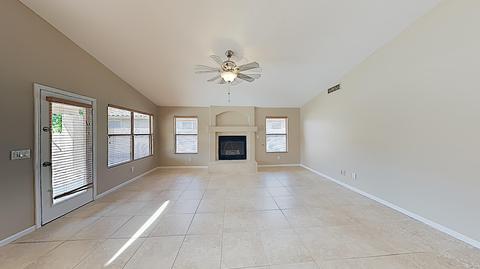 2392 S Cobblestone Ct, Gilbert, AZ 85295 photo 5