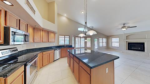 2392 S Cobblestone Ct, Gilbert, AZ 85295 photo 8