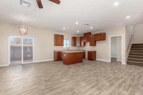 1022 E Odeum Ln, Phoenix, AZ 85040 photo 5