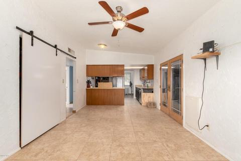 3813 E Laurel Ln, Phoenix, AZ 85028 photo 8