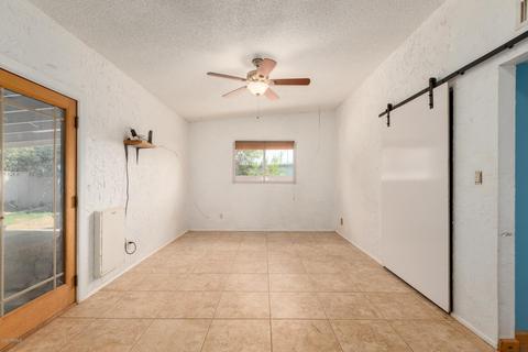 3813 E Laurel Ln, Phoenix, AZ 85028 photo 6