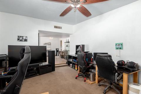 3813 E Laurel Ln, Phoenix, AZ 85028 photo 15