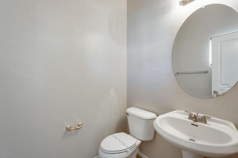 697 E Julian Dr, Gilbert, AZ 85295 photo 8
