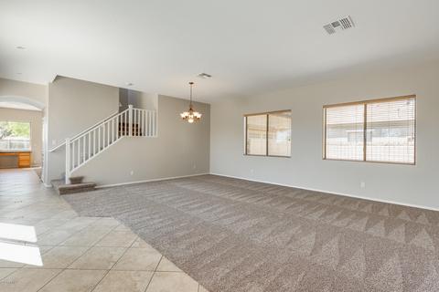 697 E Julian Dr, Gilbert, AZ 85295 photo 3