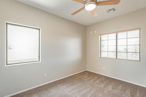 697 E Julian Dr, Gilbert, AZ 85295 photo 4