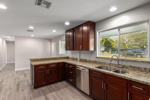 1231 E Mclellan Blvd, Phoenix, AZ 85014 photo 10