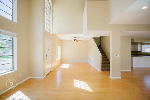 4426 E Wagoner Rd, Phoenix, AZ 85032 photo 2