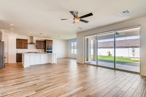 2504 E Nancy Ln, Phoenix, AZ 85042 photo 8