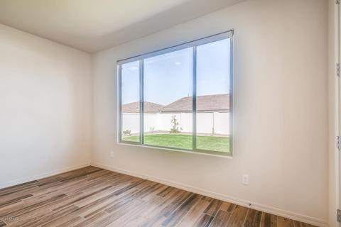 2504 E Nancy Ln, Phoenix, AZ 85042 photo 9