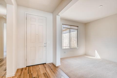 2504 E Nancy Ln, Phoenix, AZ 85042 photo 5