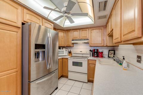 2253 E Flossmoor Cir, Mesa, AZ 85204 photo 10