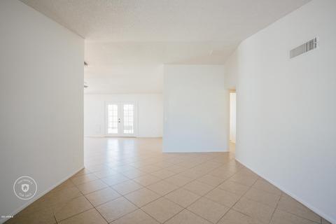 3446 E Angela Dr, Phoenix, AZ 85032 photo 9