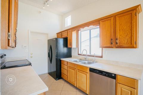 3446 E Angela Dr, Phoenix, AZ 85032 photo 11