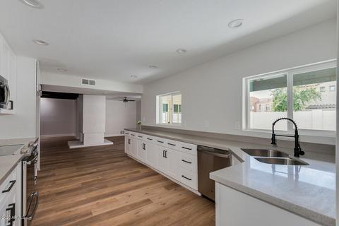 7018 N 11th Ave, Phoenix, AZ 85021 photo 20