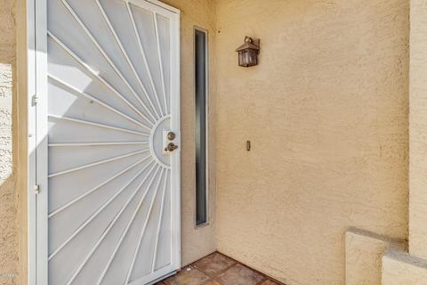 3868 Everett Dr, Phoenix, AZ 85032 photo 4