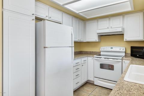 3868 Everett Dr, Phoenix, AZ 85032 photo 13