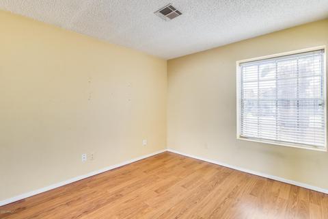 3868 Everett Dr, Phoenix, AZ 85032 photo 9