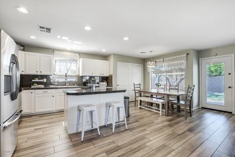 2835 E Jj Ranch Rd, Phoenix, AZ 85024 photo 12