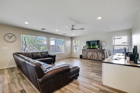 2835 E Jj Ranch Rd, Phoenix, AZ 85024 photo 8