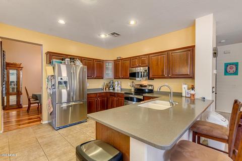 1725 S Cole Dr, Gilbert, AZ 85295 photo 6