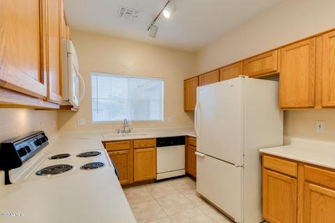 9715 E Knowles Ave, Mesa, AZ 85209 photo 10