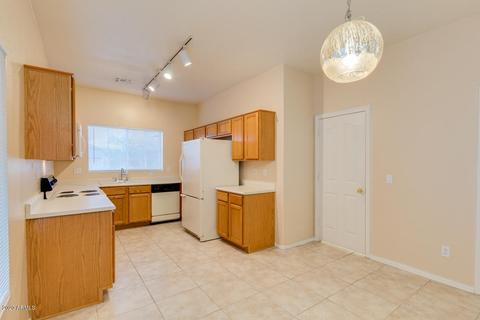 9715 E Knowles Ave, Mesa, AZ 85209 photo 8