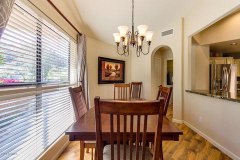 901 E Mescal St, Phoenix, AZ 85020 photo 8