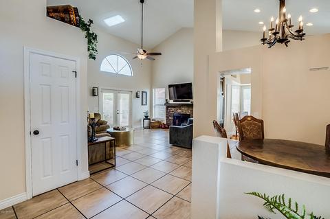 4154 E Cholla Canyon Dr, Phoenix, AZ 85044 photo 8