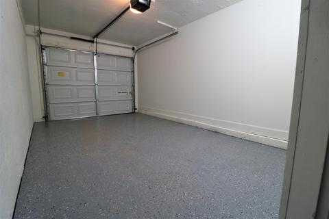 1112 E Riviera Dr, Tempe, AZ 85282 photo 23