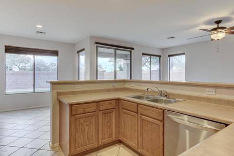 2586 S Seton Ave, Gilbert, AZ 85295 photo 15