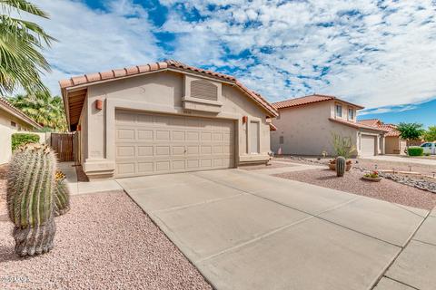 4528 E Thistle Landing Dr, Phoenix, AZ 85044 photo 3