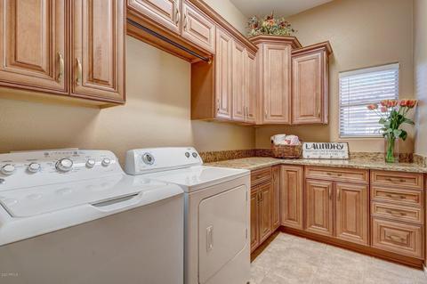 4099 E Nightingale Ln, Gilbert, AZ 85298 photo 11
