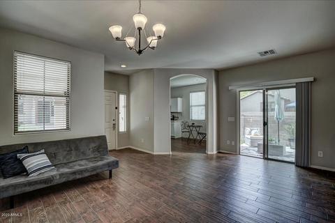 1927 Emily Ln, Gilbert, AZ 85295 photo 6