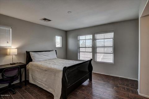 1927 Emily Ln, Gilbert, AZ 85295 photo 10