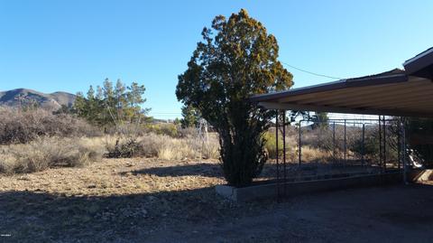 112 Mohave Dr, Bisbee, AZ 85603 photo 2