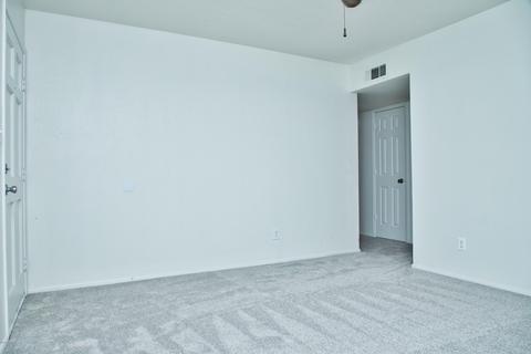 250 E Hemlock Ave, Gilbert, AZ 85234 photo 9