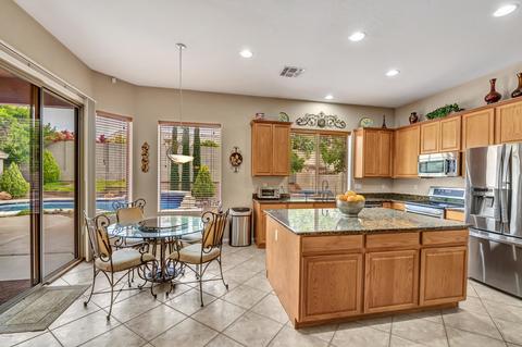 9362 E Hillview Cir, Mesa, AZ 85207 photo 13